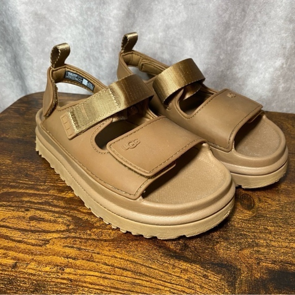 UGG GOLDENGLOW BROWN Chestnut Strappy Platform Youth Sandals SIZE US 2